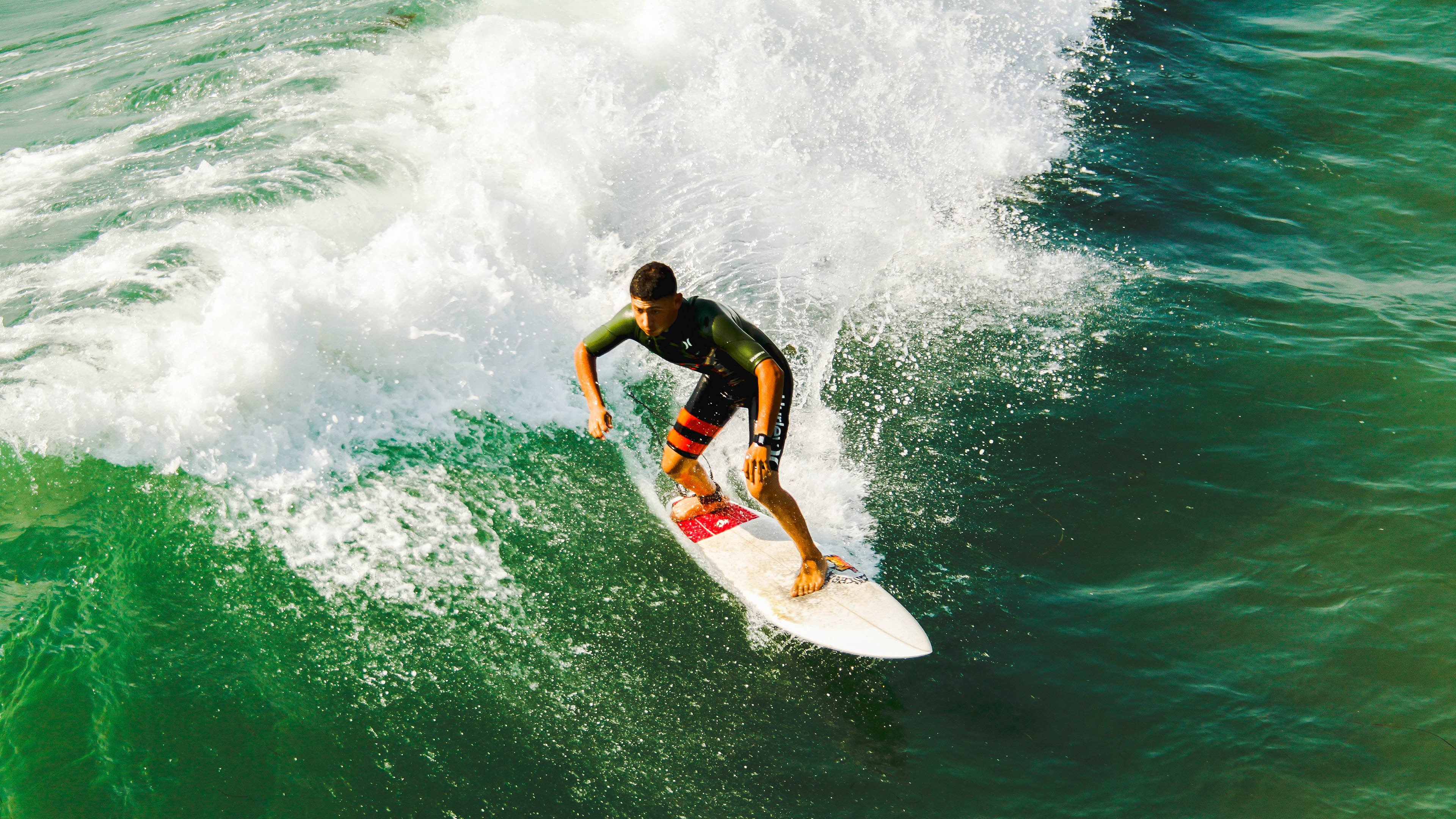 冠军球队球员参与青少年培训课启发下一代梦想，冠军青训营教父