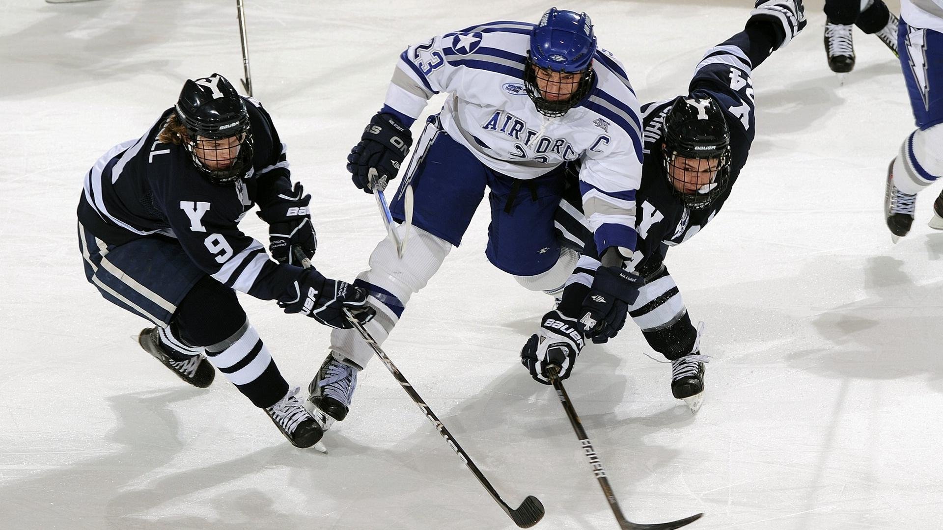 《ApexLegends》“极夜突袭”地图全面升级,战术层出不穷!