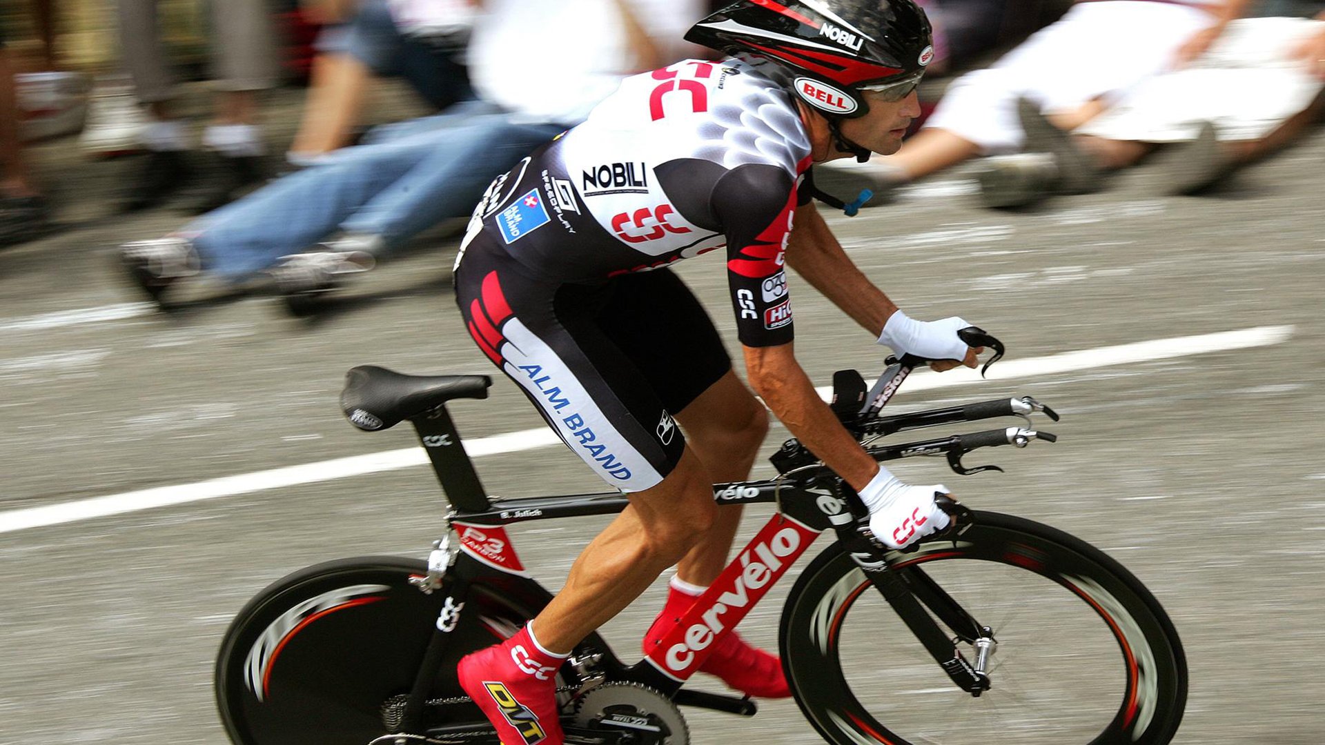 中国男篮的未来属于拼搏者,未来中国男篮的领军人